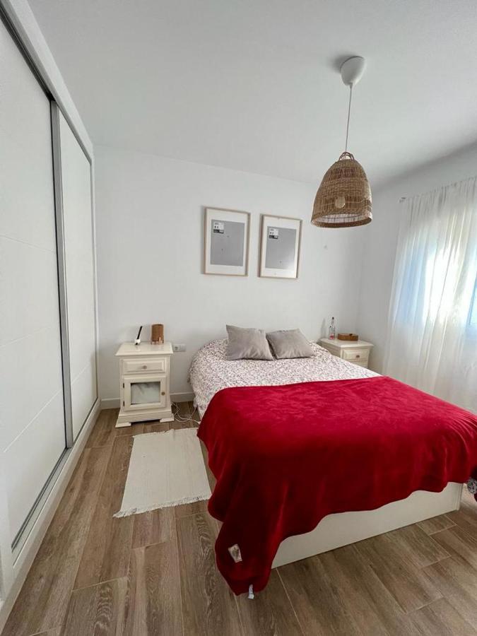 Villa Olivia Con Piscina, Jardin Y Parking Chiclana de la Frontera Luaran gambar